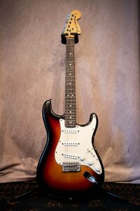 ♪Fender USA Highway One Stratocaster フェンダー ストラトキャスター エレキギター ジャンク ☆D0401