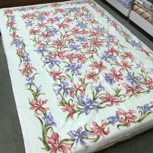 【新品】140×200 シングル　綿毛布 日本製 洗濯可能 西川産業　東京西川　洗える毛布　花柄　シングルサイズ