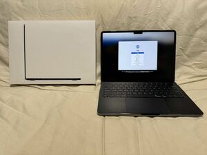 Macbook Air 2022 M2(CPU8C/GPU10C) 13.6インチ/USキーボード/24GB RAM/512GB SSD