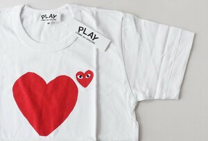 未使用* PLAY COMME des GARCONS ◆ バックロゴ ハートプリント & ワッペン 半袖 Tシャツ Mサイズ 白 プレイ コムデギャルソン ◆105/HA12