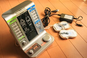 オムロン　OMRON　HV-F5200 電気治療器　使用可能品