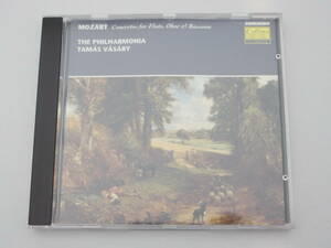 CD/ MOZART Concertos for Flute Bassoon THE PHILHARMONIA /「J22」中古