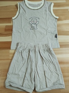 ◎YIN OON 夏 ベビー服 無袖 ノースリーブ セットアップ タンクトップ 可愛い クマ柄 ベージュ系 100サイズ