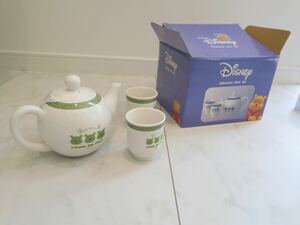 ディズニーキャラクター　プーさん　くまのプーさん Ceramics 3pcs set マグカップ 茶器セット ティータイムセット