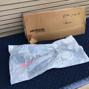 K060 未使用 HONDA NS50F 純正 テールカウル Lのみ 黒 当時物 希少 絶版 廃盤 旧車 デッドストック NOSホンダ NS50 83740-GE2-7600