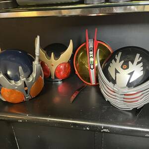 希少　仮面ライダー　ヘルメット 4点セット なりきりヘルメット 当時物 コレクション BANDAI 平成レトロ アギト　G3 クウガ 555 龍騎