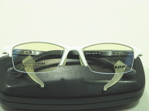 【DUNLOP】ダンロップ DP-001 白メガネ　　鼻パット付きセルメガネ　ホワイトメガネ