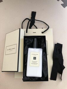 GWお値下げ中　ジョーマローン JO MALONE ボディ＆ハンドローション イングリッシュペア＆フリージア 箱 ショッパー ミルキーローション