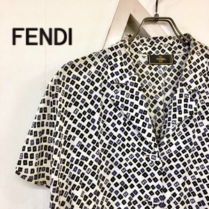 【送料無料】FENDI　フェンディ　レディース　トップス　半袖シャツ　総柄　ホワイト