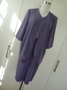 ☆Elegant　薄手スーツ　セットアップ　アンサンブル　11号　　暗い紫　美品