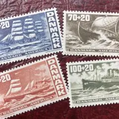 52517セール現品限り　外国切手未使用　デンマーク発行凹版船舶帆船4種揃