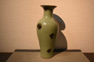 【GE】R454【コレクター所蔵品】時代 飛青磁花瓶 /中国古玩 中国美術 骨董品 時代品 美術品 古美術品