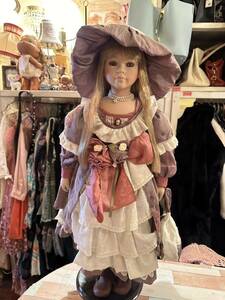 ポーセリン人形　高さ69センチ女の子 西洋人形 
