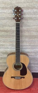 【5077】James ジェームスア コースティックギター ケース付き 弦楽器 楽器 ギター