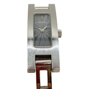◎◎ GUCCI グッチ クォーツ 腕時計 レディース シルバー文字盤 3900L ケース付 傷や汚れあり