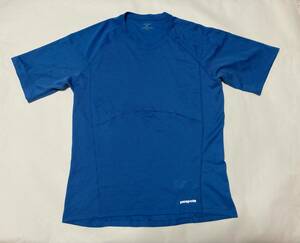送料無料.patagonia キャプリーン 半袖 Tシャツ Sサイズ 青 ブルー BLUE トレーニング 廃盤 ビンテージ ランニング 無地 ジョギング