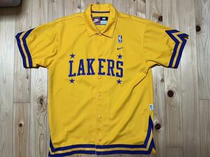 美品 NBA NIKE ナイキ LAKERS　レイカーズ KOBE BRYANT コービー レブロン バスケ ユニフォーム ジャージ ゲームシャツ　M（L程度）