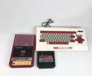 Nintendo 任天堂 HVC-008 ファミリーベーシック データレコーダ キーボード HVC-007 カセット FAMILY BASIC 昭和レトロ