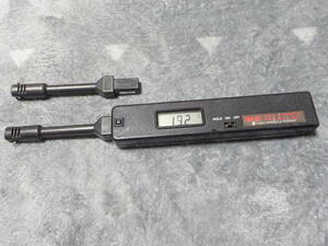 TASCO デジタル接触温度計TNA 20　中古品です。接触温度センサーは2本です。