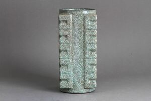 【久】2048 青磁氷裂紋琮式花瓶　時代品　　唐物　中国美術　青磁
