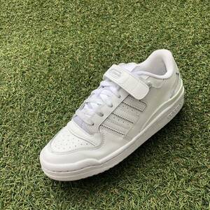 美品23 adidas FORUM LO アディダス フォーラム ロー HW133