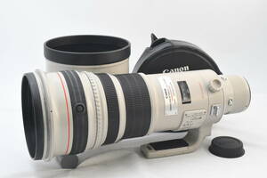 Canon キャノン EF 500mm F4 L IS USM 望遠レンズ台座付き (t8066)