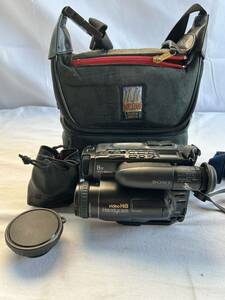 ま-21 ソニー CCD-TR705 Hi8 ビデオカメラ ハンディカム SONY 8mmビデオカメラ 動作未確認 ケース付 80サイズ
