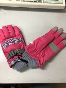 タグ付き　ジャニア手袋　雪　19センチ　11〜12歳　ピンク
