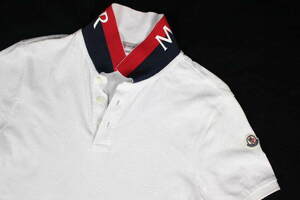美品 30 モンクレール MONCLER ワッペン ビッグロゴ トリコロール ポロシャツ ホワイト 白 半袖 S　メンズ　P412