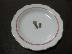 @@ 金襴手　福寿草　縁起物　インテリア　ディスプレィ　雑貨　小皿