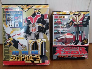 バンダイ　DX超合金ジェットイカロス　及び　超弩級DXジェットガルーダ　中古　未使用