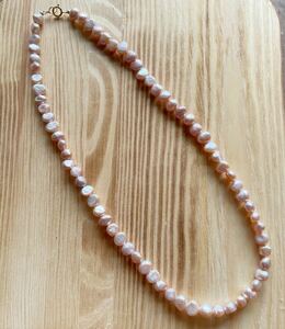 -SUI8- No.42 ローズピンクの淡水真珠のネックレス　14kgf 44cm A rose pink fresh water pearl necklace 14kgf 44cm