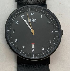 284-0279 BRAUN 腕時計 革ベルト ブラック 電池切れ 動作未確認