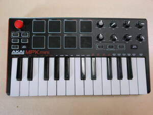 ♪　AKAI　Professional　MPK　mini　ミニキーボード