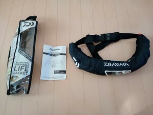 ダイワ ライフジャケット 桜マーク ダイワライフジャケット DAIWA