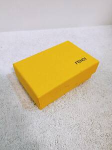 良品 FENDI フェンディ箱