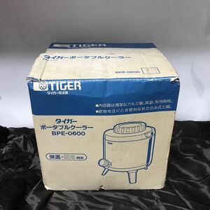 Tiger ポータブル クーラー BPE-0600 箱、説明書、値札付き 保冷 保温 6Ｌ タイガー