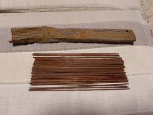 易占の際の必需品で持ち回りの良い２２センチ筮竹袋付き貴重品美品
