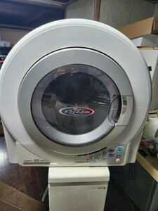 SANYO 電気衣類乾燥機CD-EC551