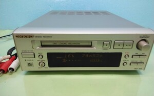 オンキョ　MINIDISC RECORDER　年式不明　出力コード付き　　　　　　　　　　　　 　　　　　　　　　　　MD -105　 [1807014021C] 