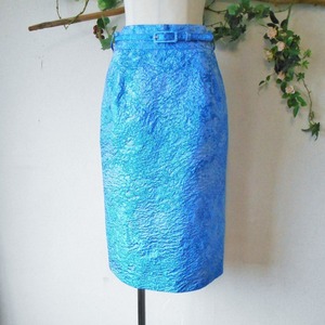 新品 タグ付き 28000円 アクアガール aquagirl ベルト 付き ブルーメタリック の 素敵 な スカート 38