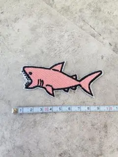 アイロンワッペン☆ピンクシャーク　サメ