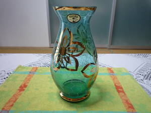 BOHEMIA　花瓶　チェコスロバキア　フラワーベース　グリーン　花柄