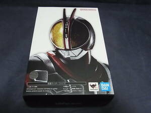 940★100円～★S.H.Figuarts（真骨彫製法） 仮面ライダーファイズ 「仮面ライダー555(ファイズ)」■美品