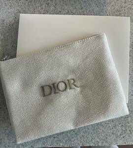 Dior ディオール ノベルティ ホワイトシルバー ラメ ポーチ