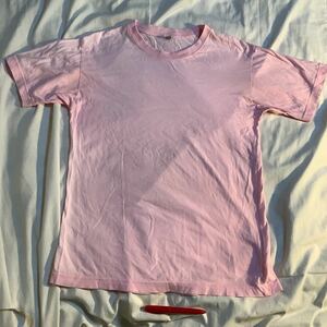 半袖Tシャツ　500円以上複数で10％商品オマケ　S 脇下幅45後丈61cm 綿100% 薄ピンク色