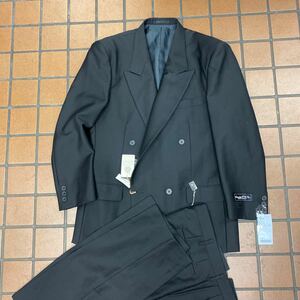 新品　未使用　カネボウ　Kanebo TEX ブラックラベル　日本製　ウール100% YA4 ノーベンツ2タック　礼服　冠婚葬祭　ブラックダブルスーツ