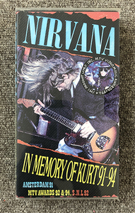 ■NIRVANA 極美品 IN MEMORY OF KURT 91-94 VHSビデオ LIVE AMSTERDAM 91, MTV AWARDS 92&94, S.N.L 92 ニルヴァーナ カートコバーン