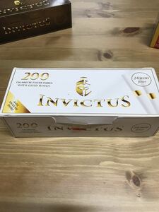 日本未発売 タバコ シガレットチューブ インべクタス白×金200本24ミリフィルターINVICTUS CIGARETTE TUBES WITH GOLD RINGS BOX OF 200