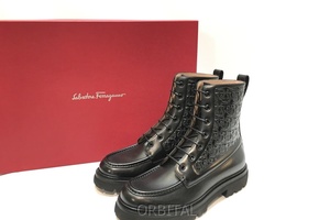 経堂) SALVATORE FERRAGAMO サルヴァトーレ フェラガモ Leather Ankle Boots レザー アンクル ブーツ ガンチーニ 定価18万